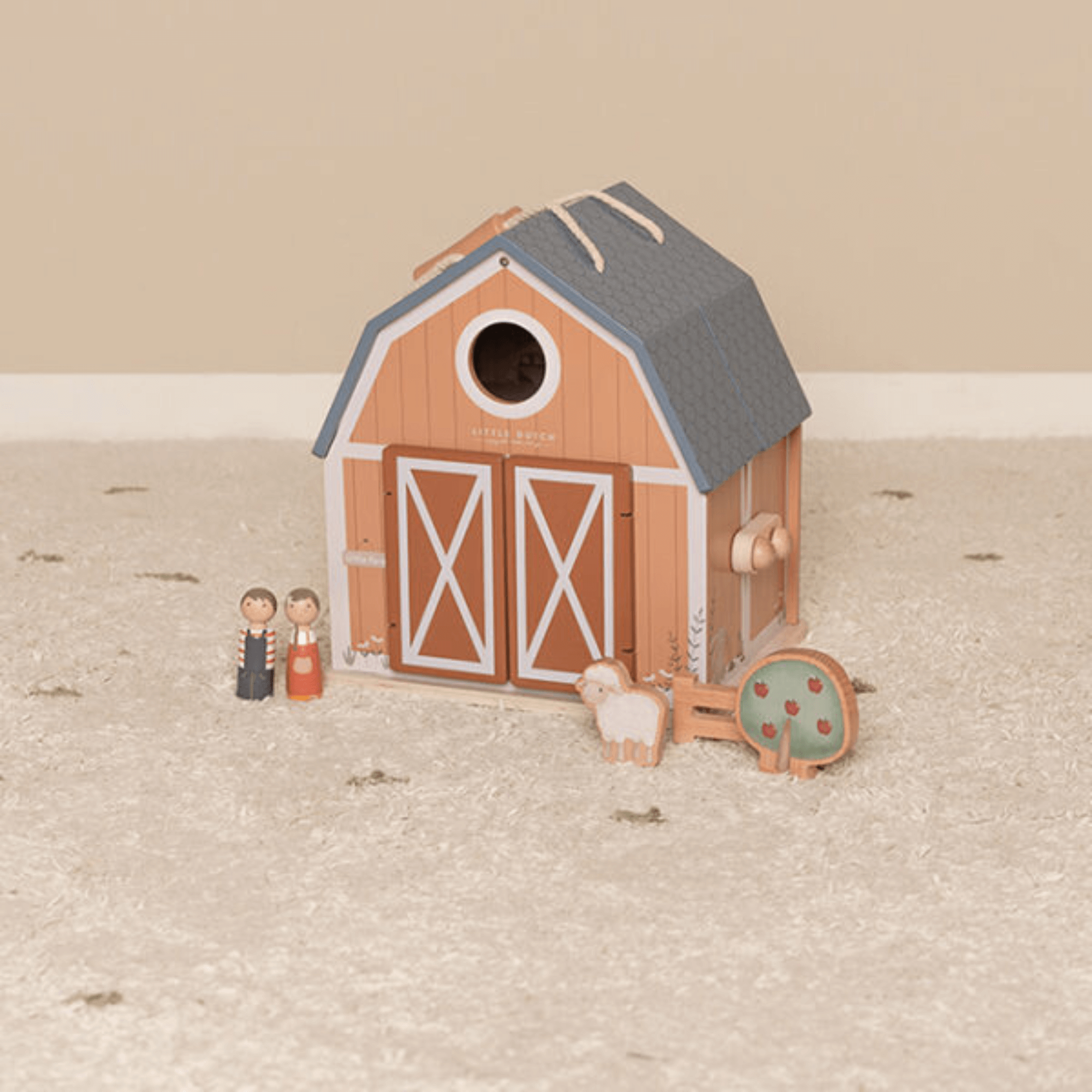 Wooden house - Little Farm