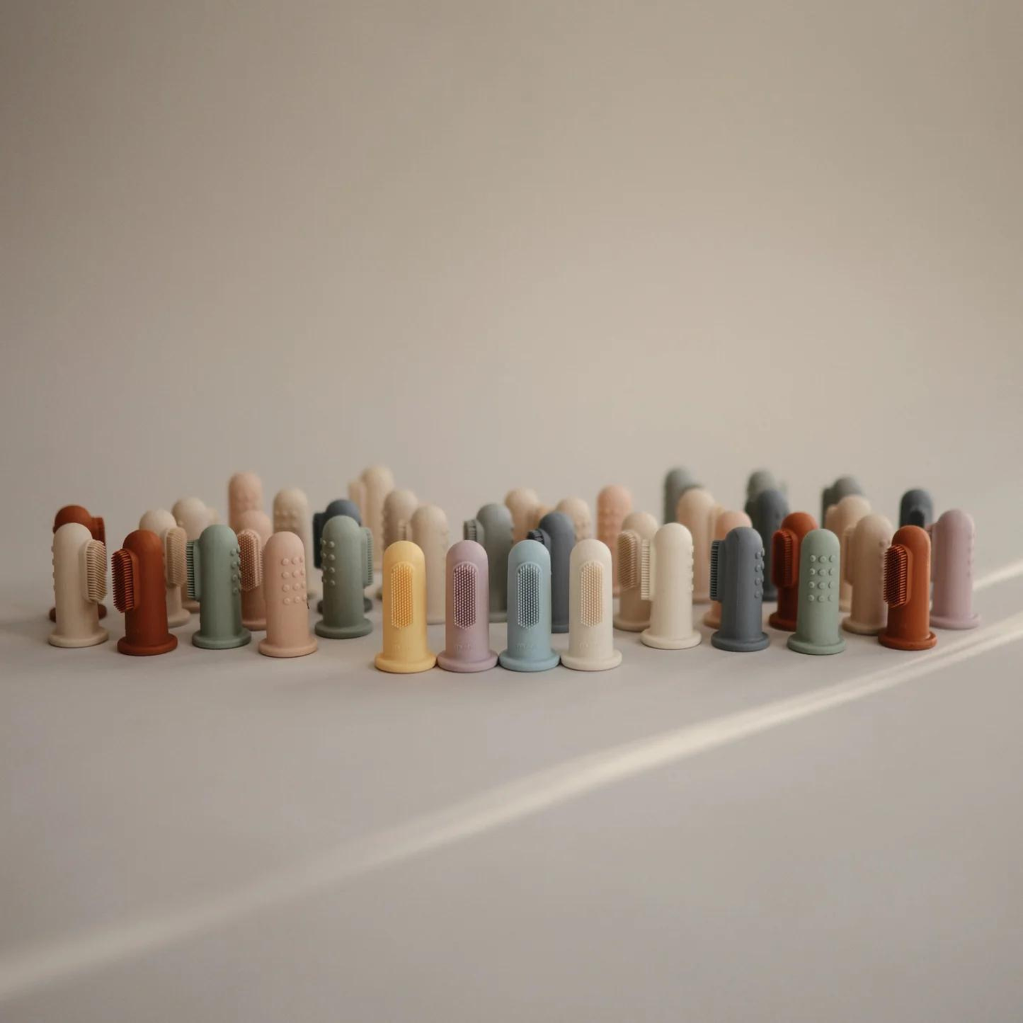 Kūdikių dantų šepetėlis - Shifting Sand/Blush