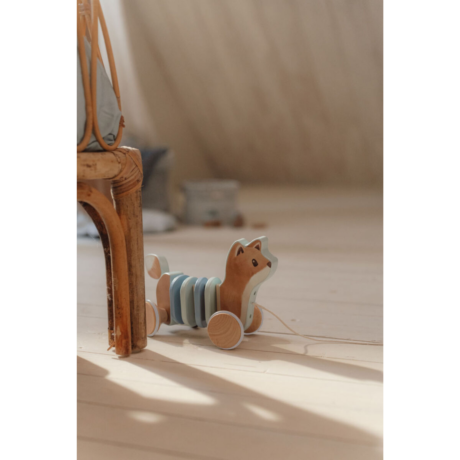 Pulling toy Fox