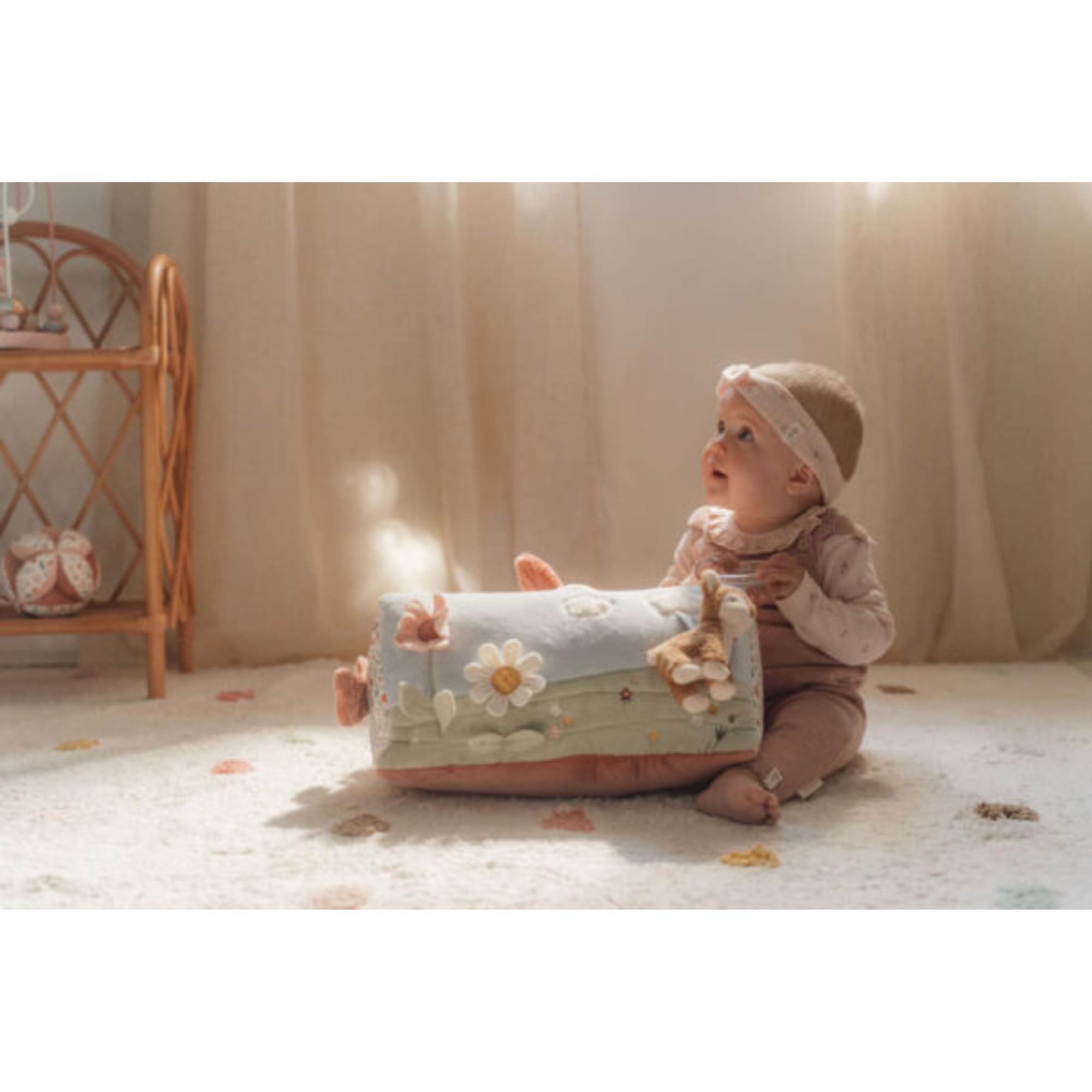 Soft activity triangle - Fairy Garden