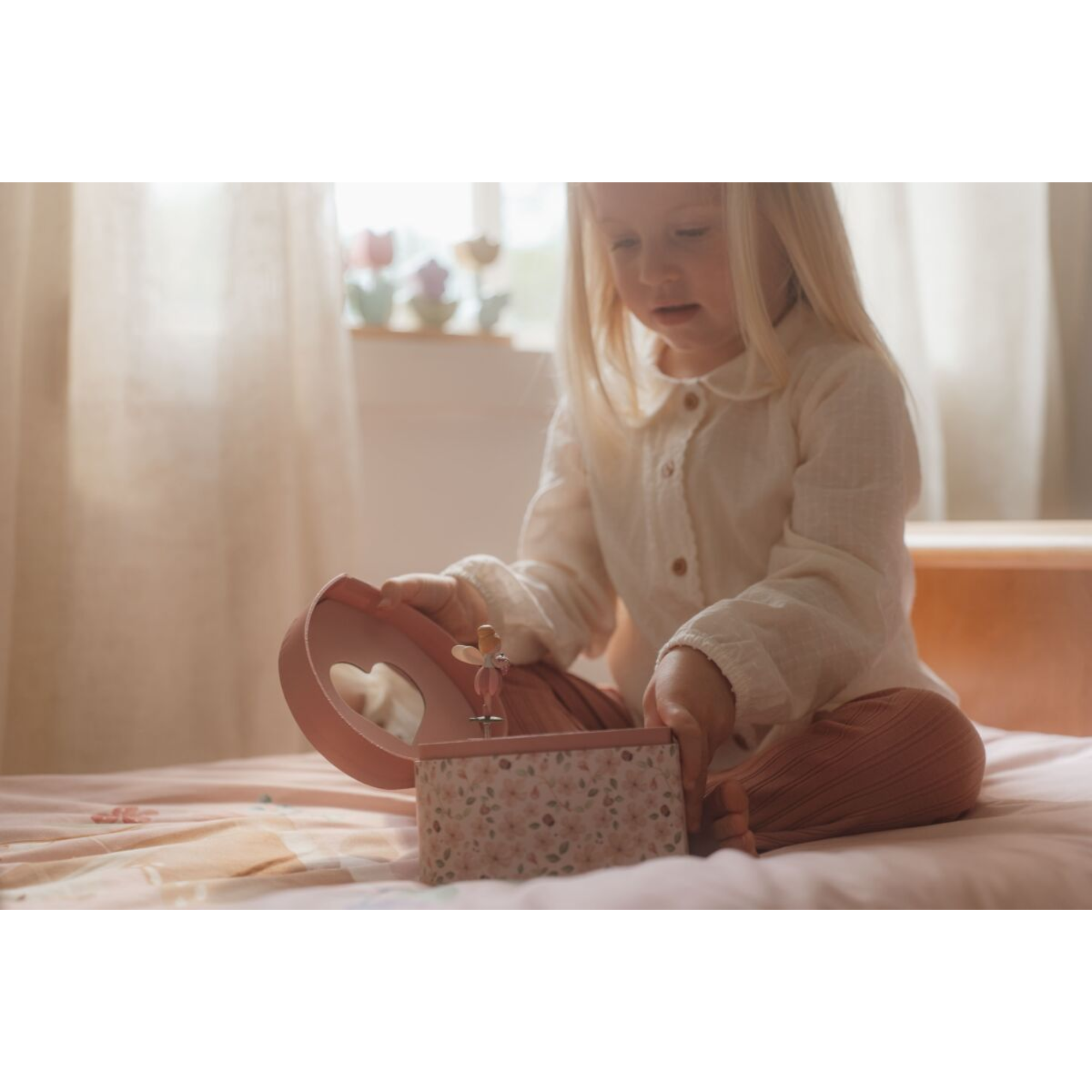 Little Dutch Music jewelry box Flowers & Butterflies
