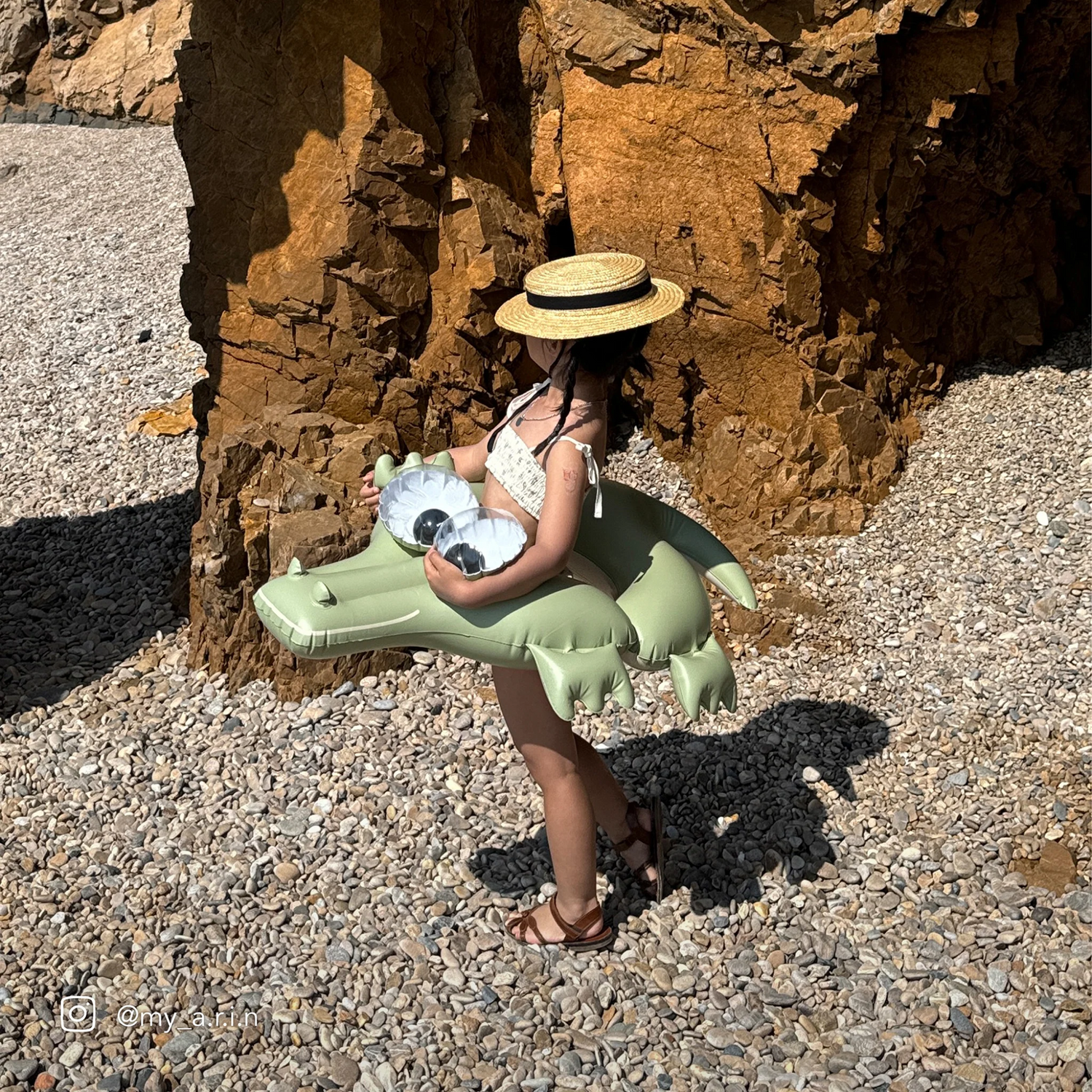 Inflatable circle - Cookie the Croc