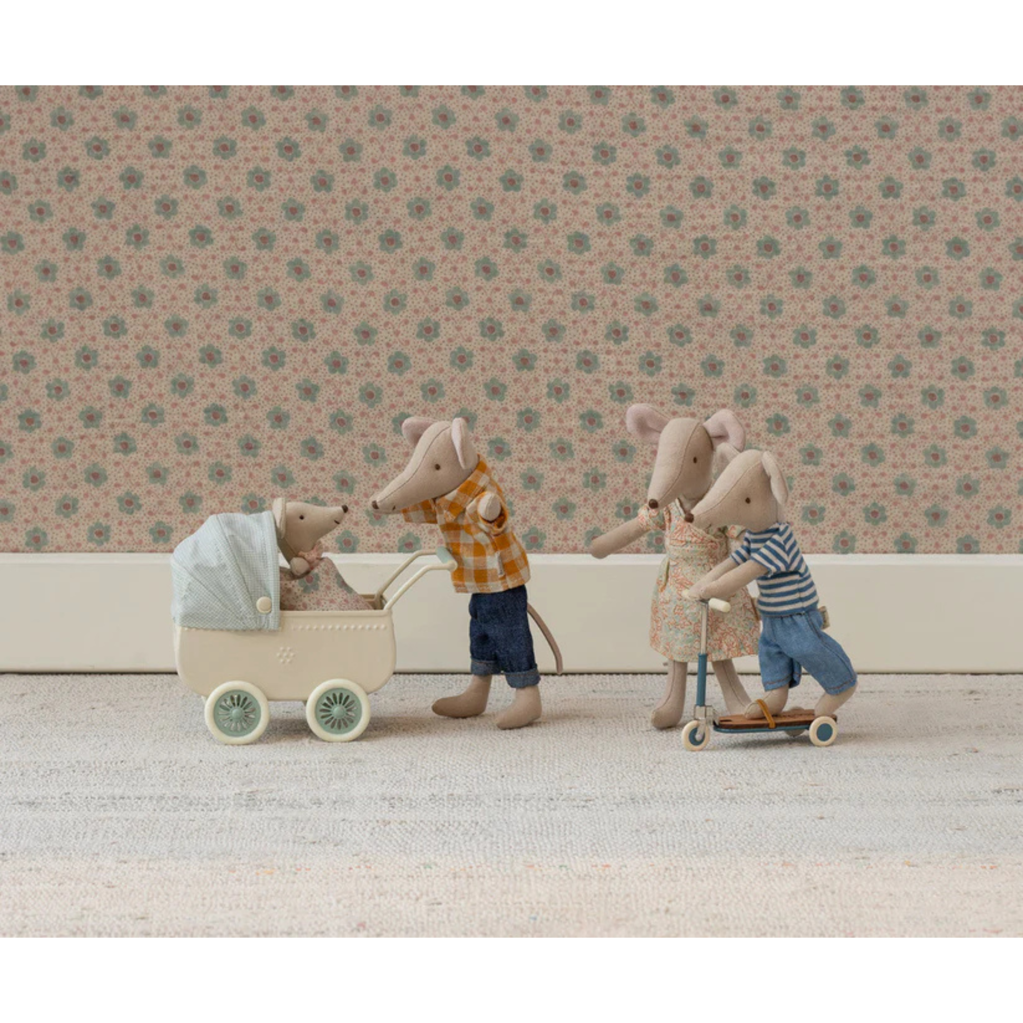 Stroller with baby mouse - Mint