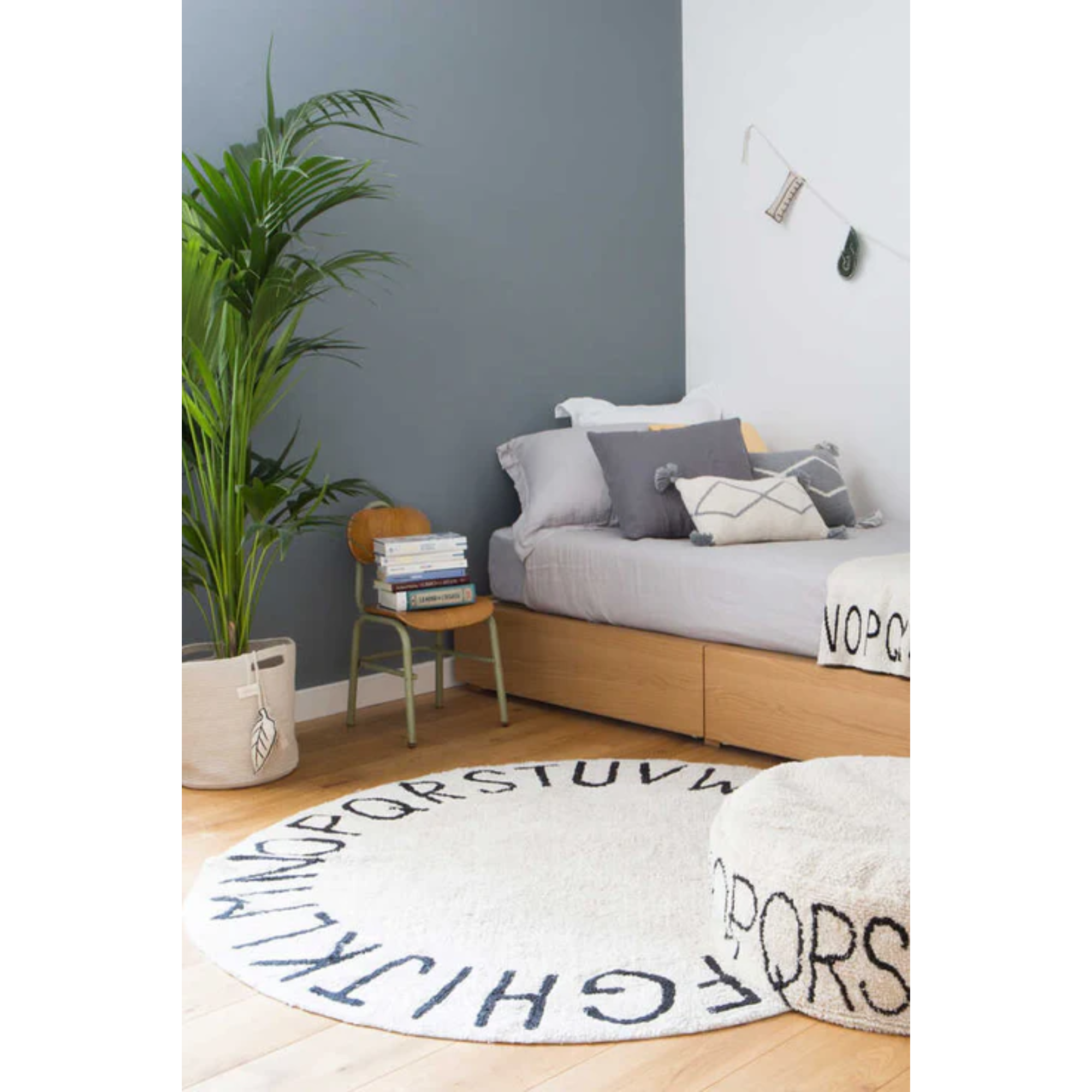 Carpet ABC black