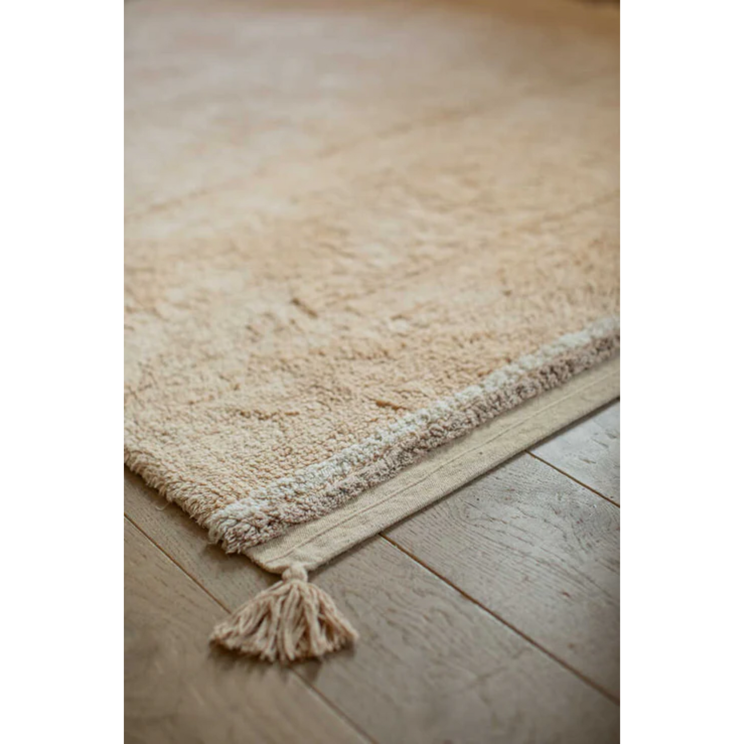 Carpet Bloom Golden