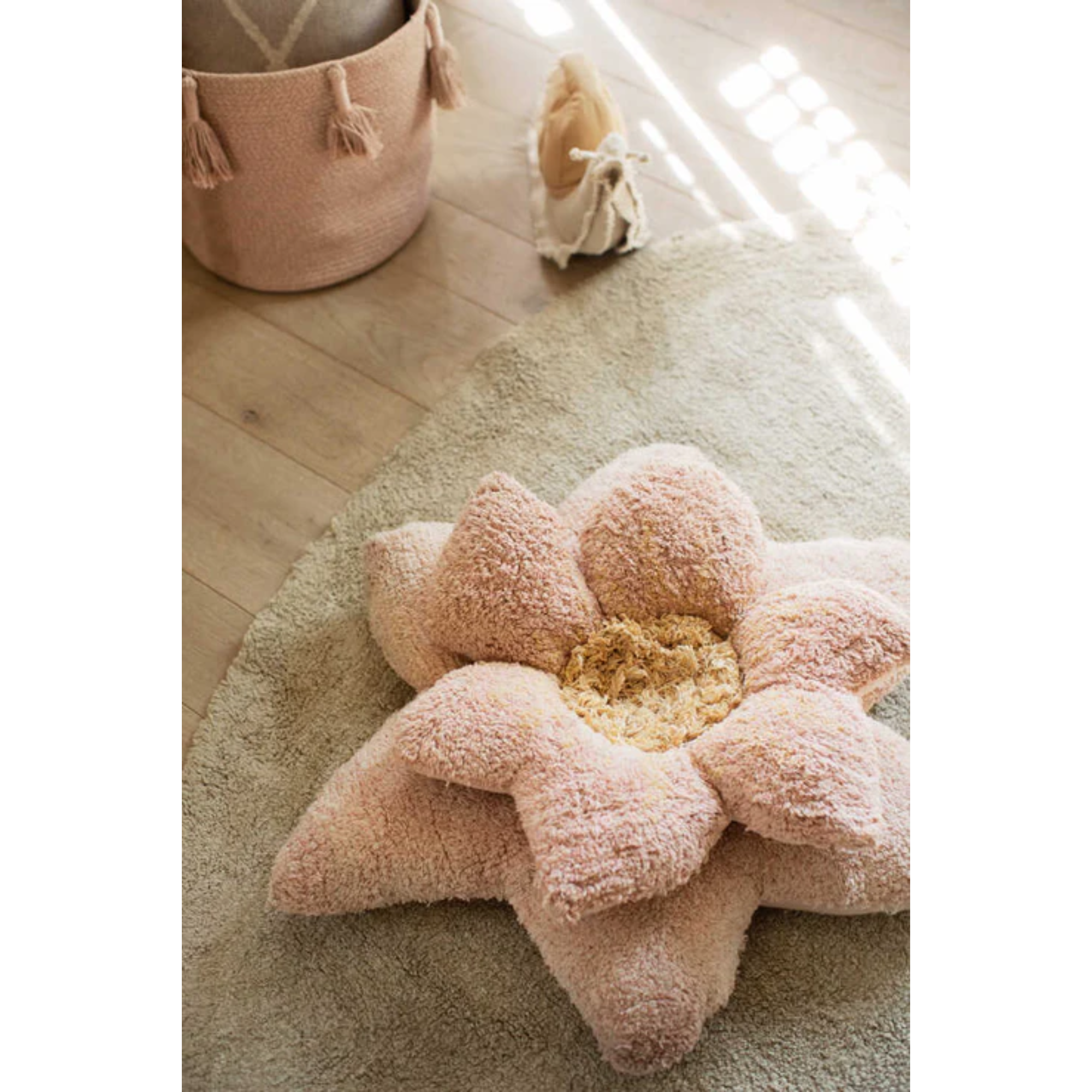 Carpet Puffy Lily