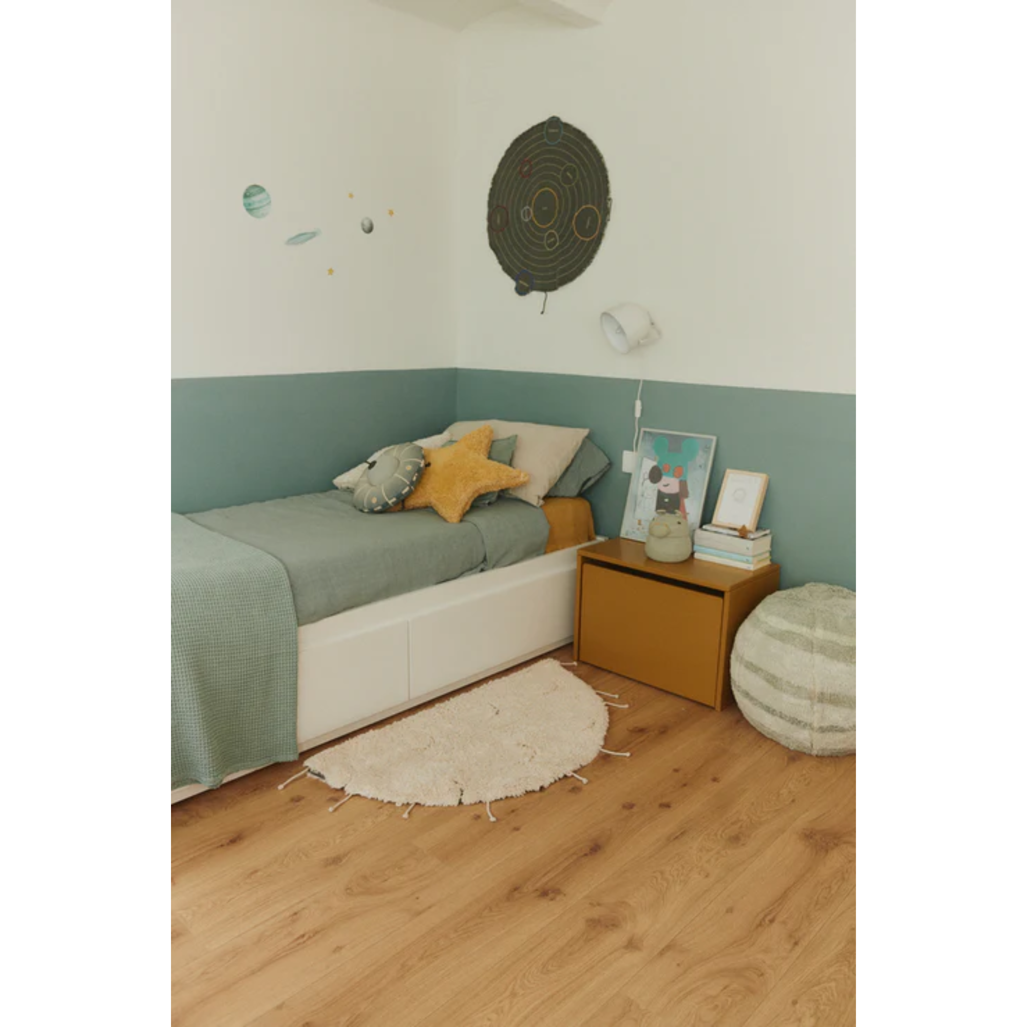 Carpet Moon