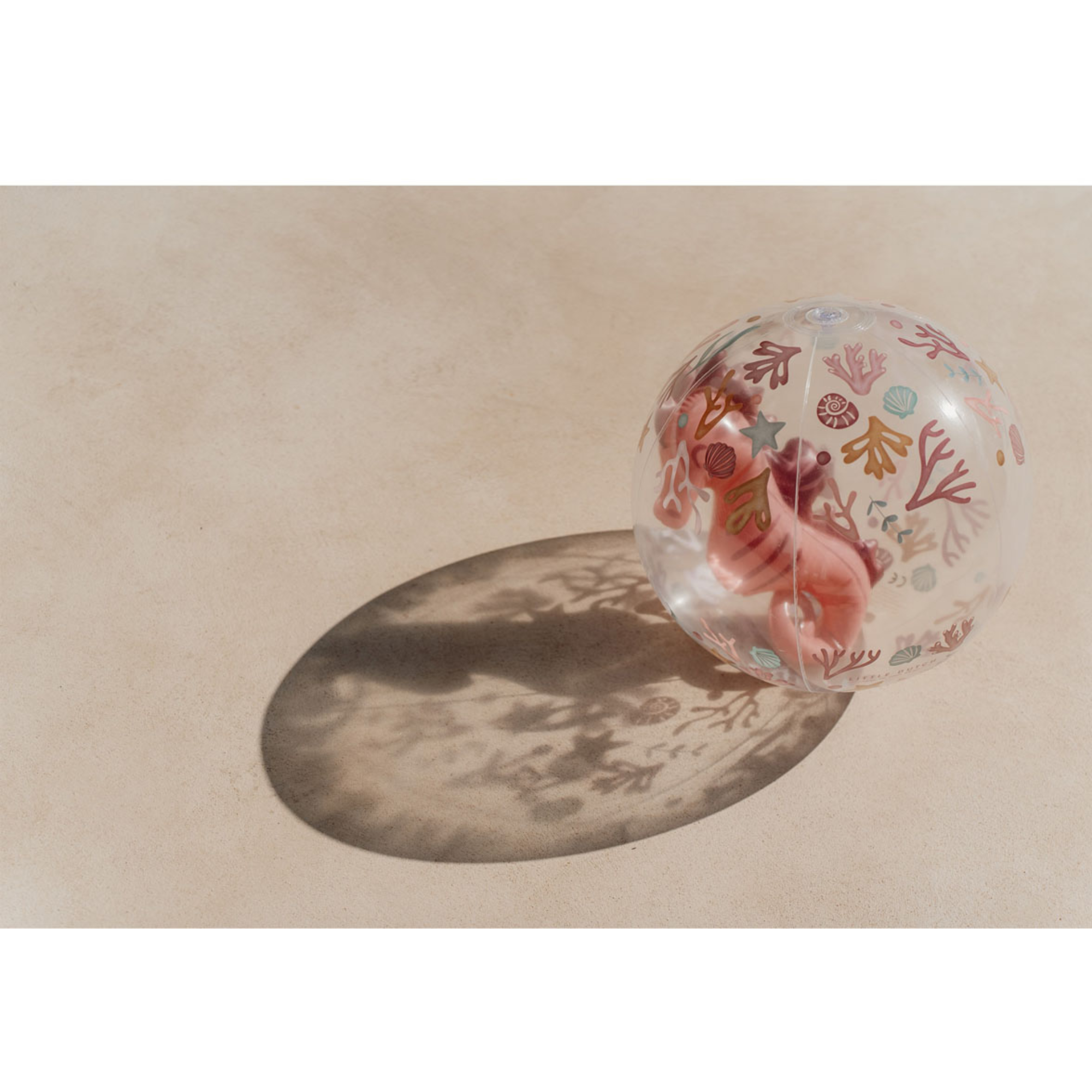 Beach ball - 3D Ocean Pink