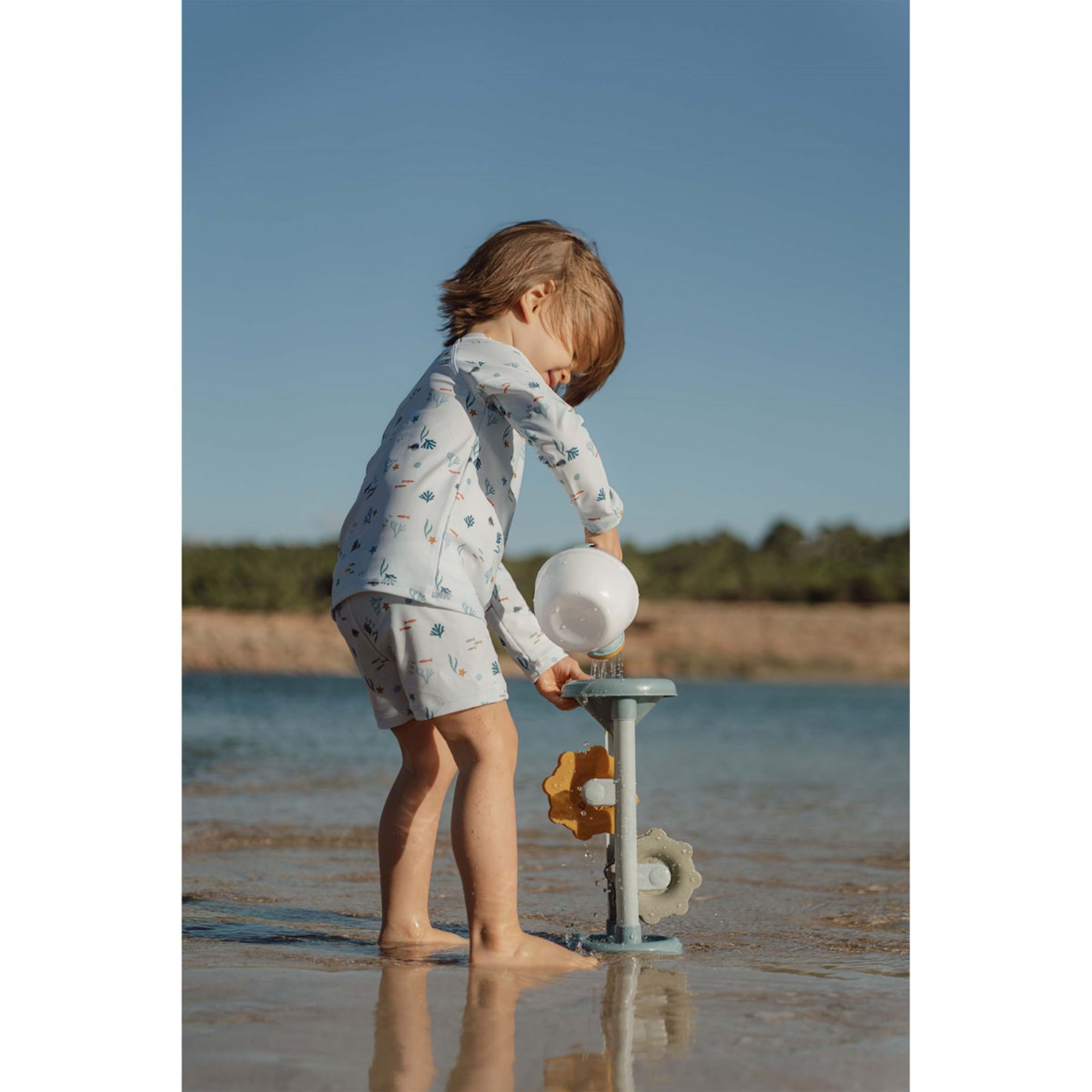 Sand toys - sand and water grinder Ocean Blue
