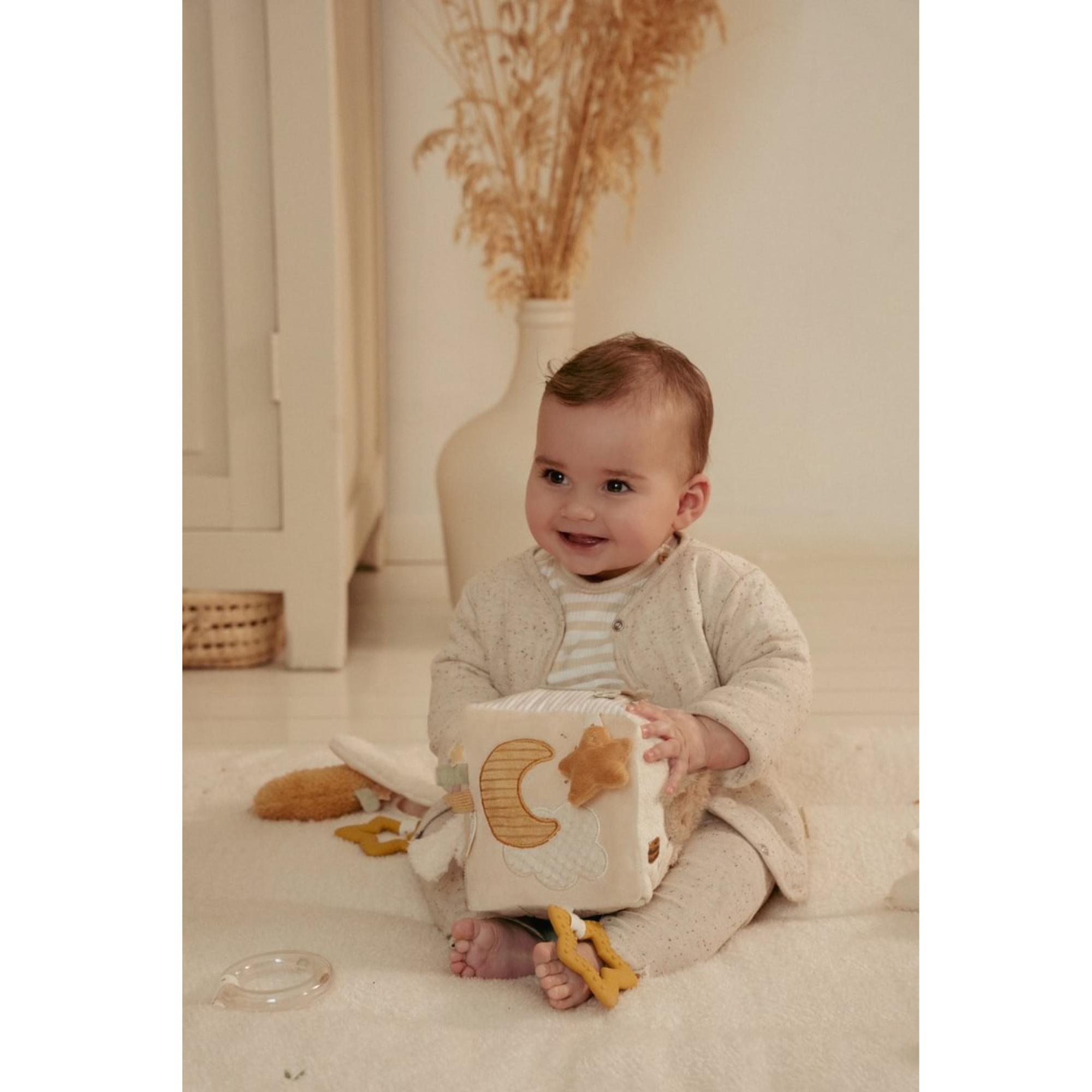 Minkštas užsiėmimų kubas Newborn Naturals
