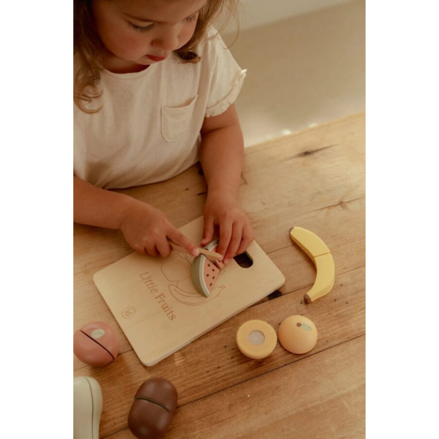 Little Dutch Wooden fruit cutting set