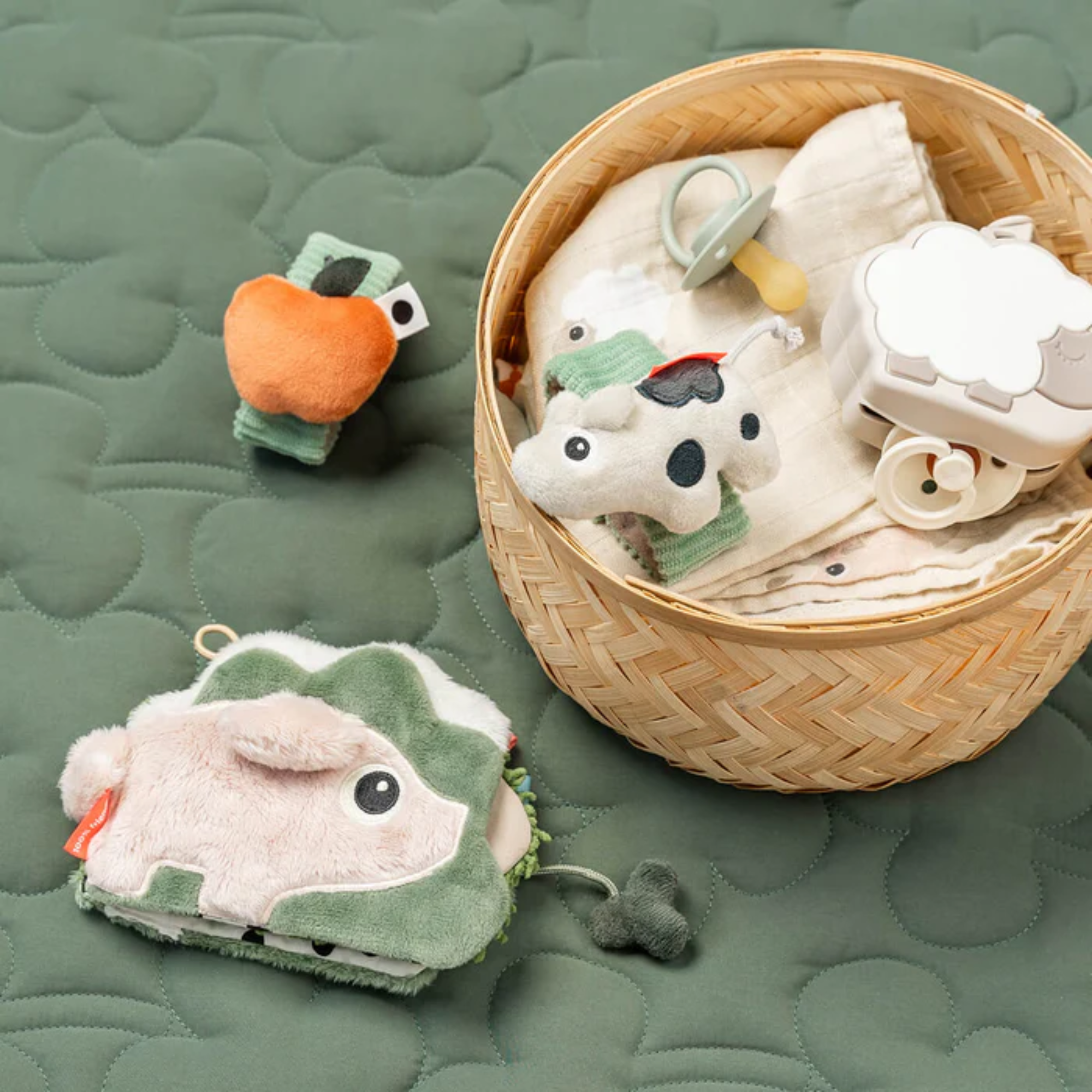 Riešo barškučių rinkinys - Dotti Green