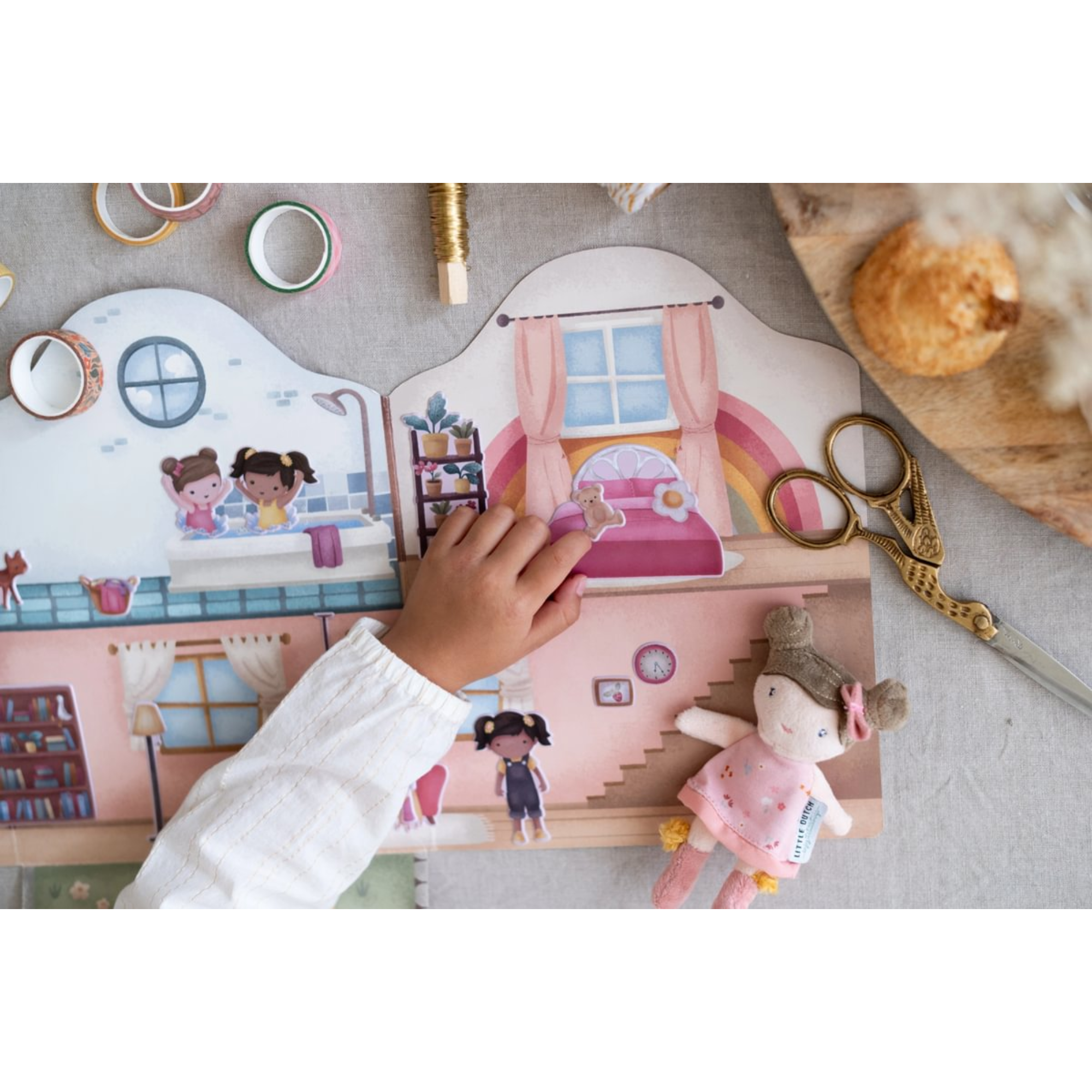 Daugkartiniai lipdukai - Rosa & Friends