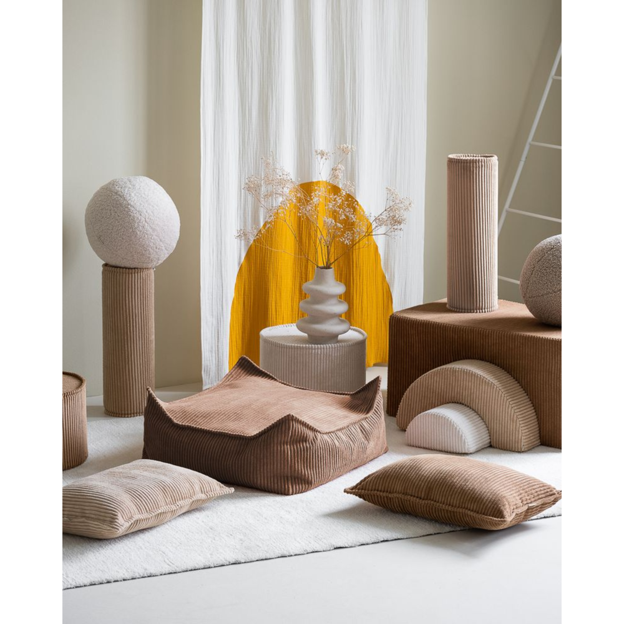 Pagalvėlė Roll - Brown Sugar