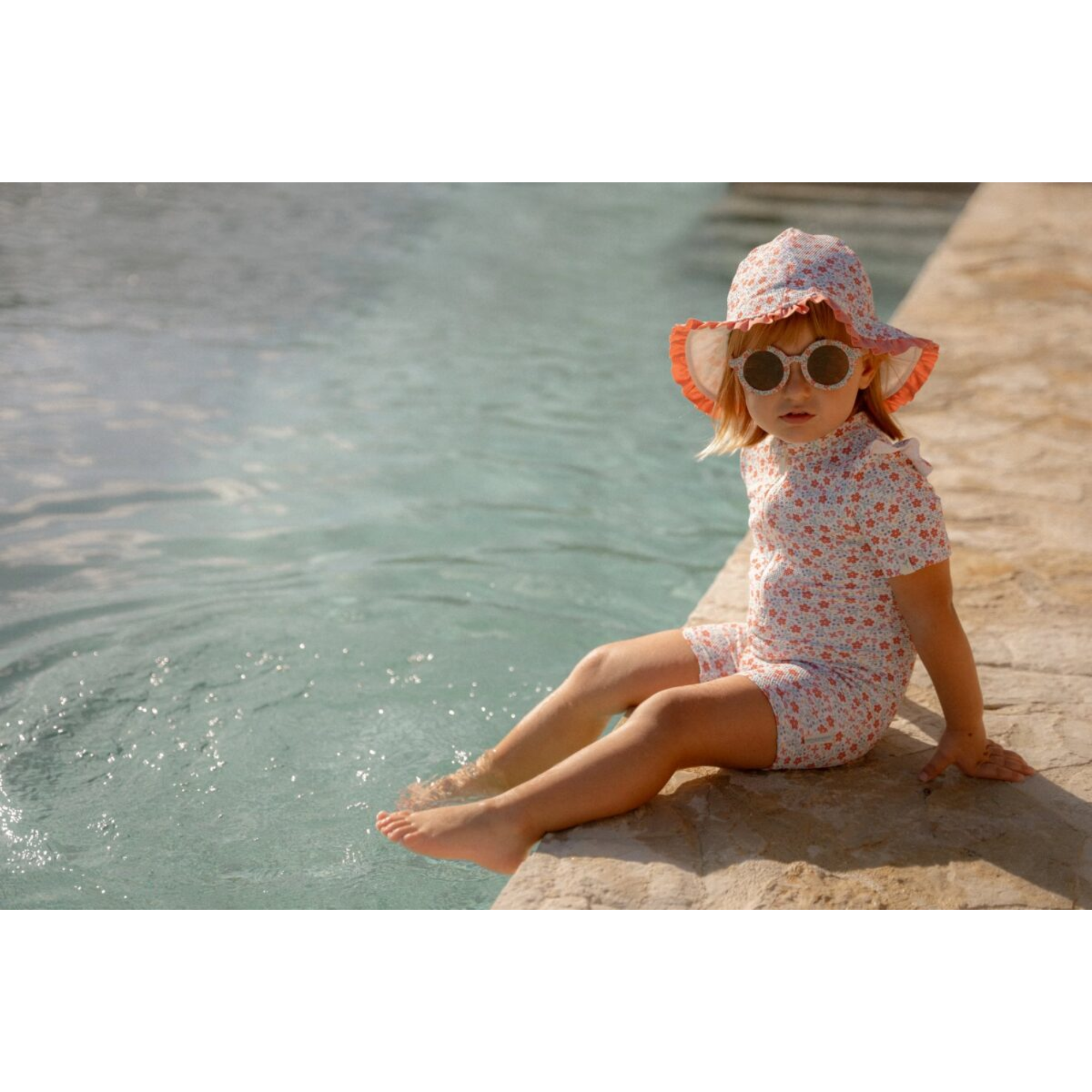 Akiniai - Round Flowers