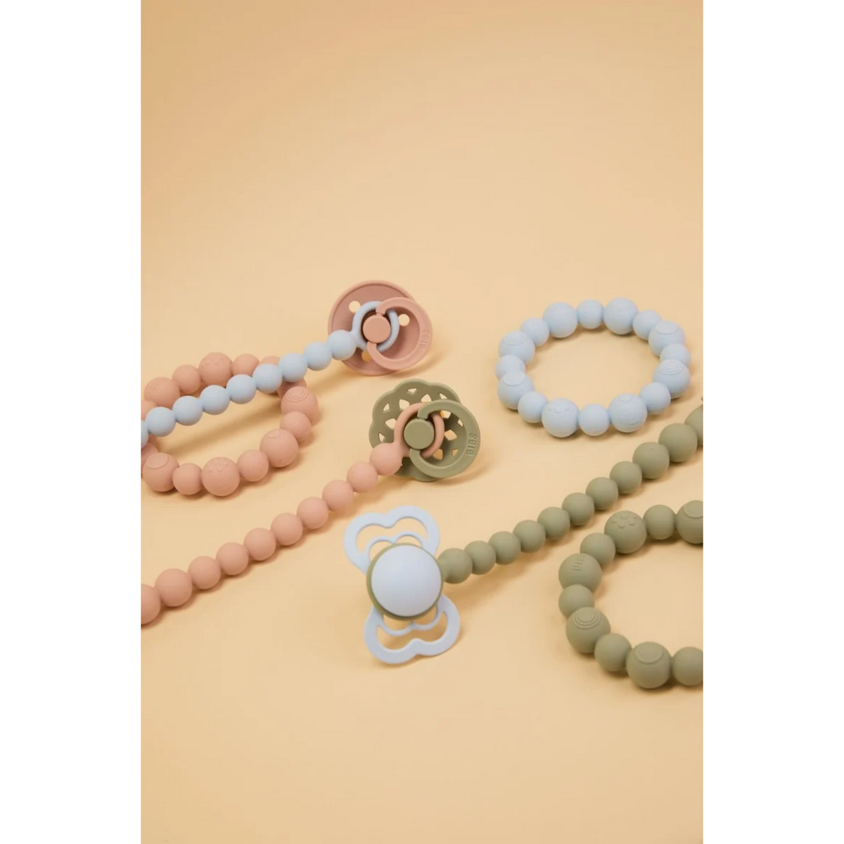 Čiulptuko laikiklis Beaded - Baby Blue