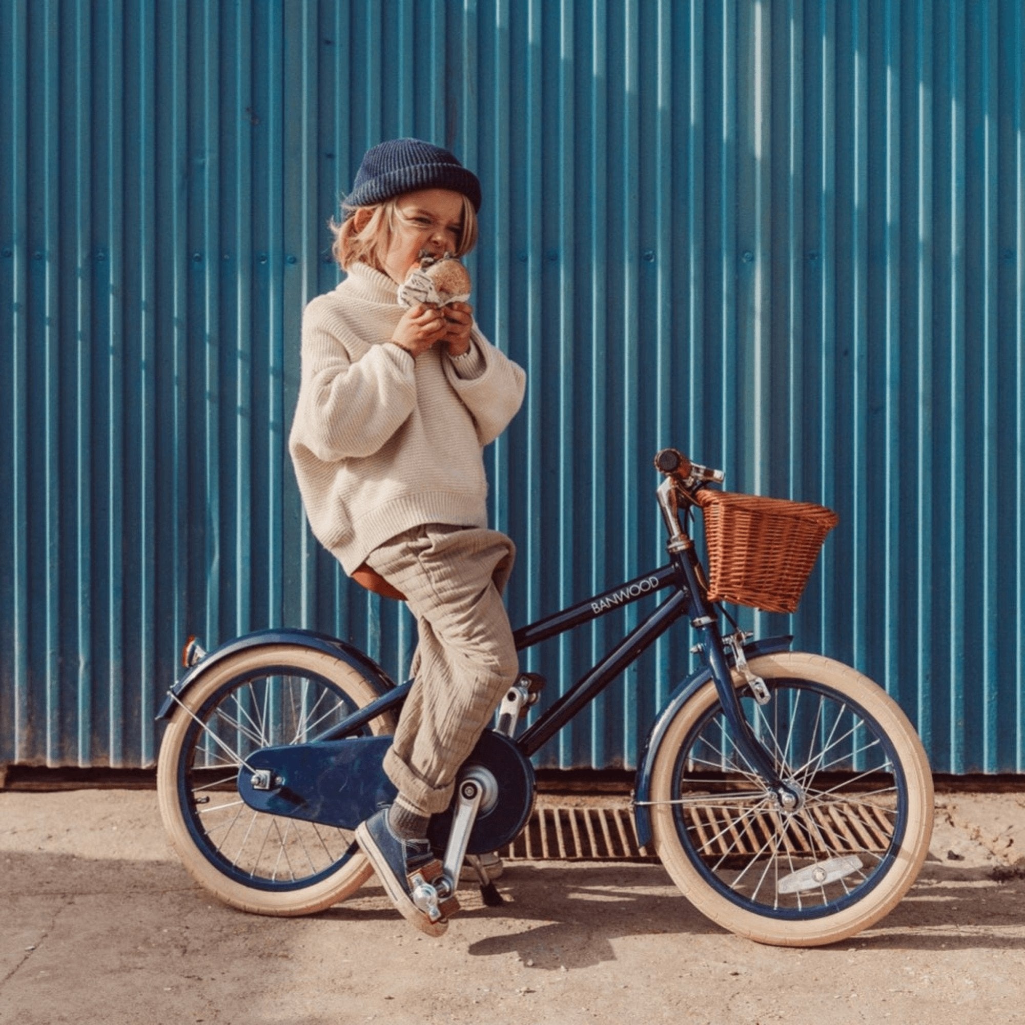 Dviratis su pedalais Classic Blue - little-goose.com