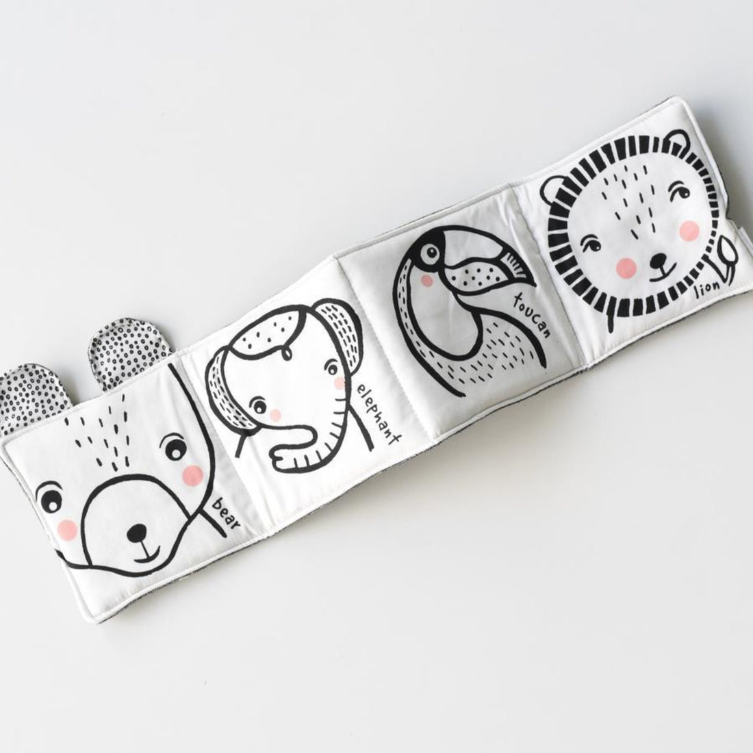 Minkšta užsiėmimų knygelė Friendly Faces in the Wild