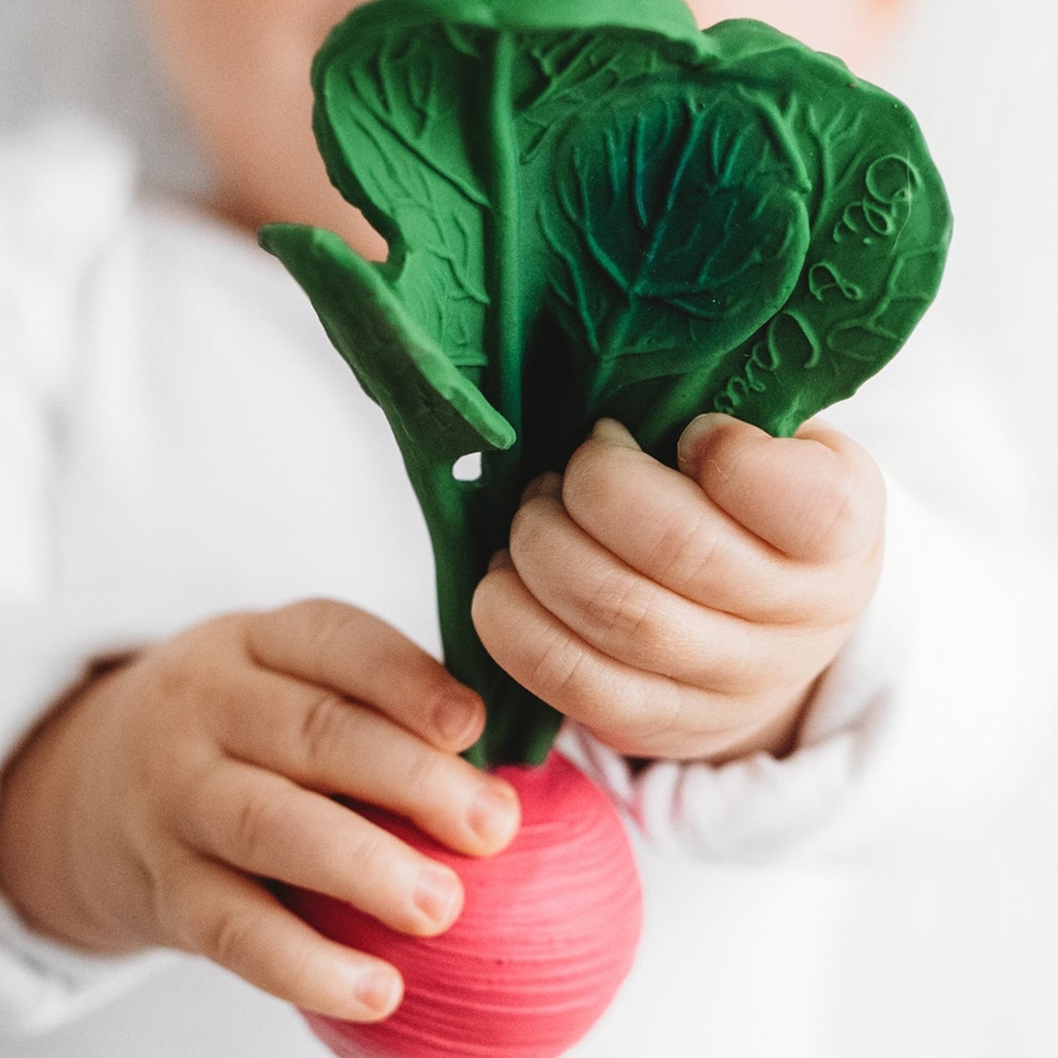 Kramtukas Ramona the Radish - little-goose.com