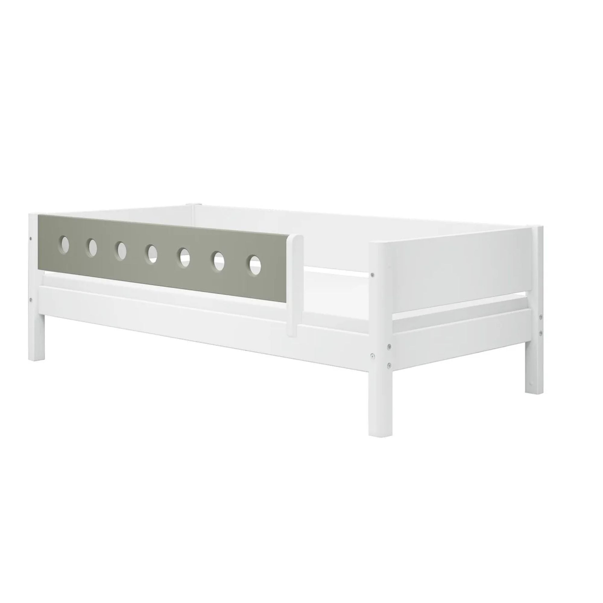 Lova su apsauginiais strypais White | Natural Green - little-goose.com