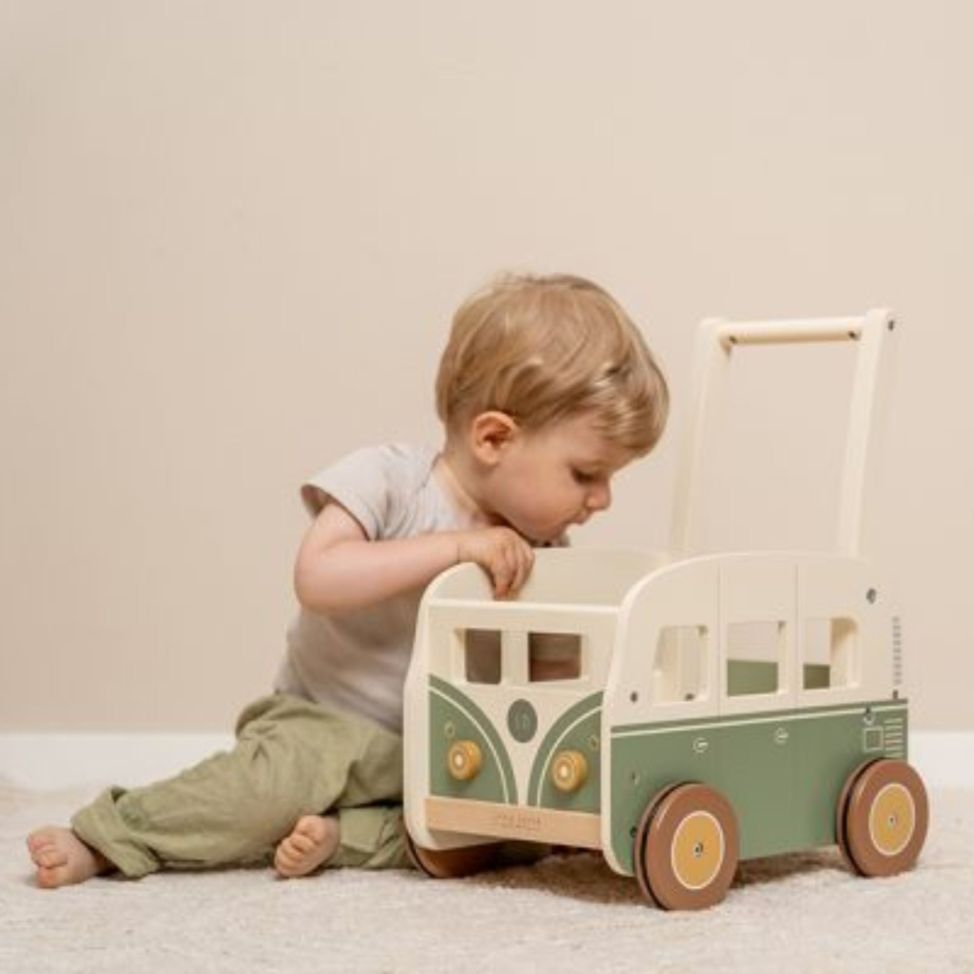 Stumdukas Retro Bus - little-goose.com