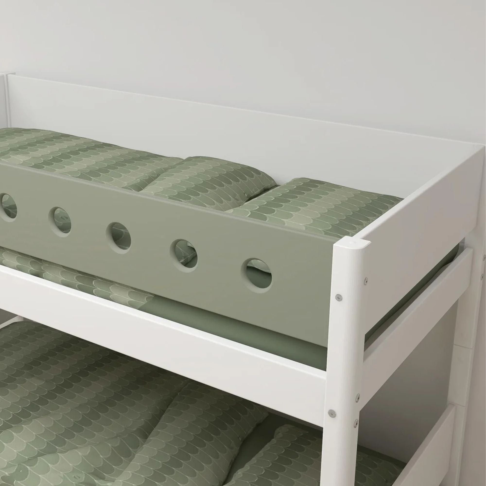 Vaikiška dviaukštė lova su tiesiomis kopėčiomis White | Natural Green - 184 x 109 x 210 cm - little-goose.com