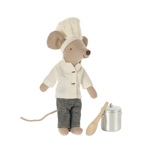 The mouse is the chef