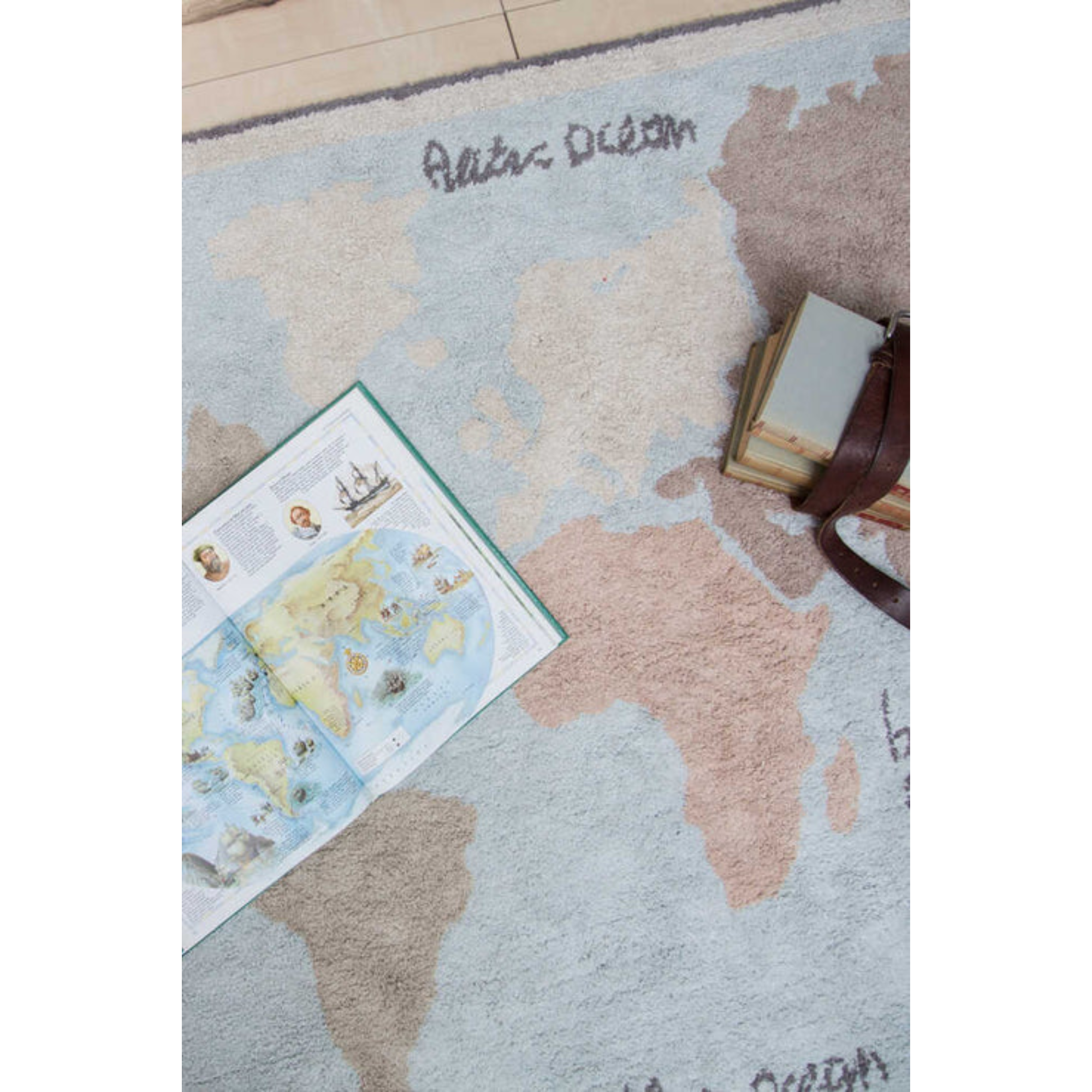 Kilimas Vintage Map