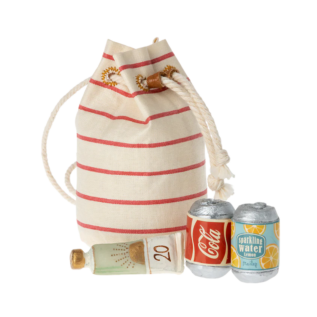 Bag with beach accessories