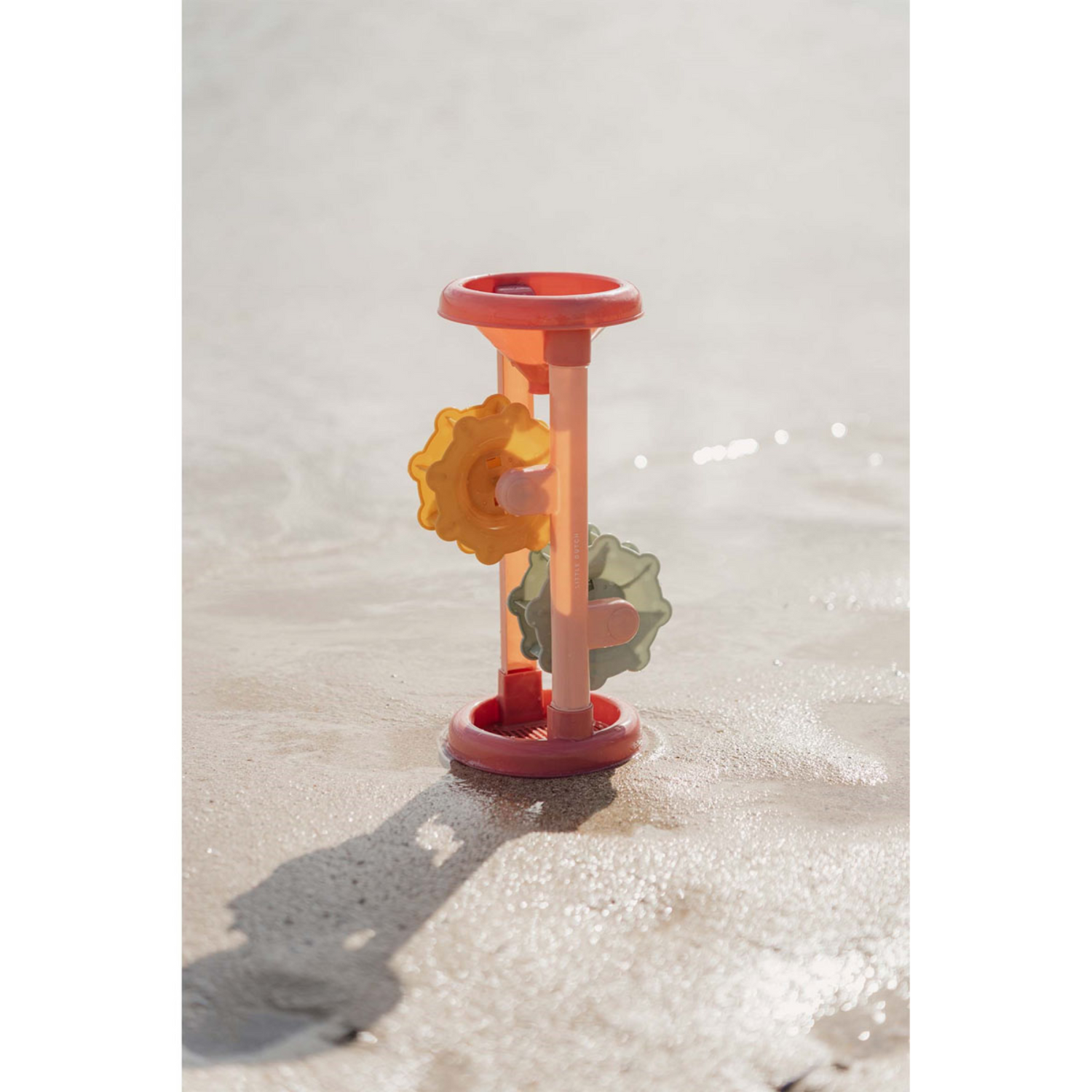 Sand toys - sand and water grinder Ocean Pink 