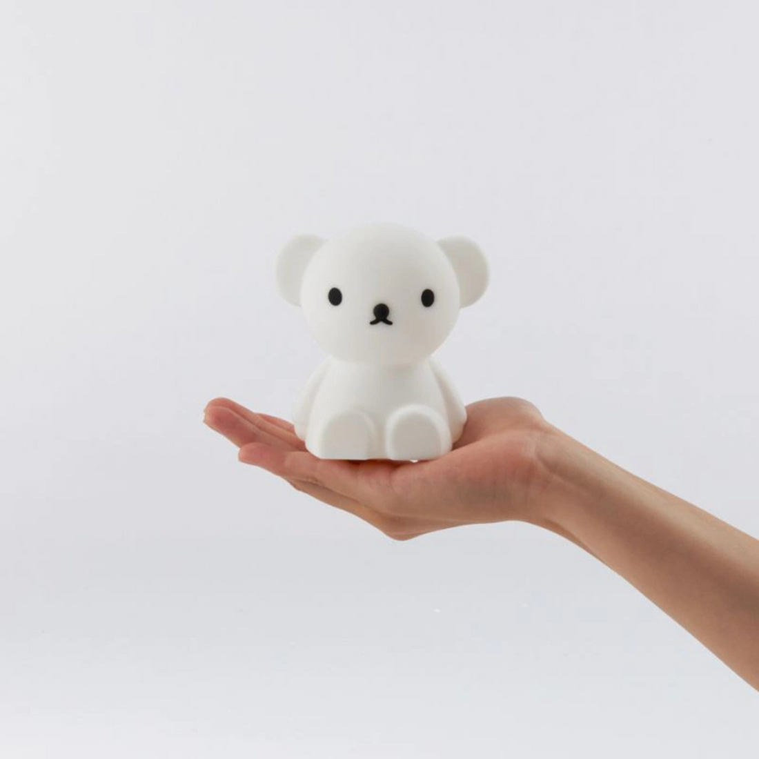 Small Miffy lamp