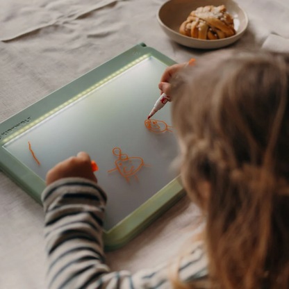 Šviečianti piešimo planšetė Kidydraw Pro