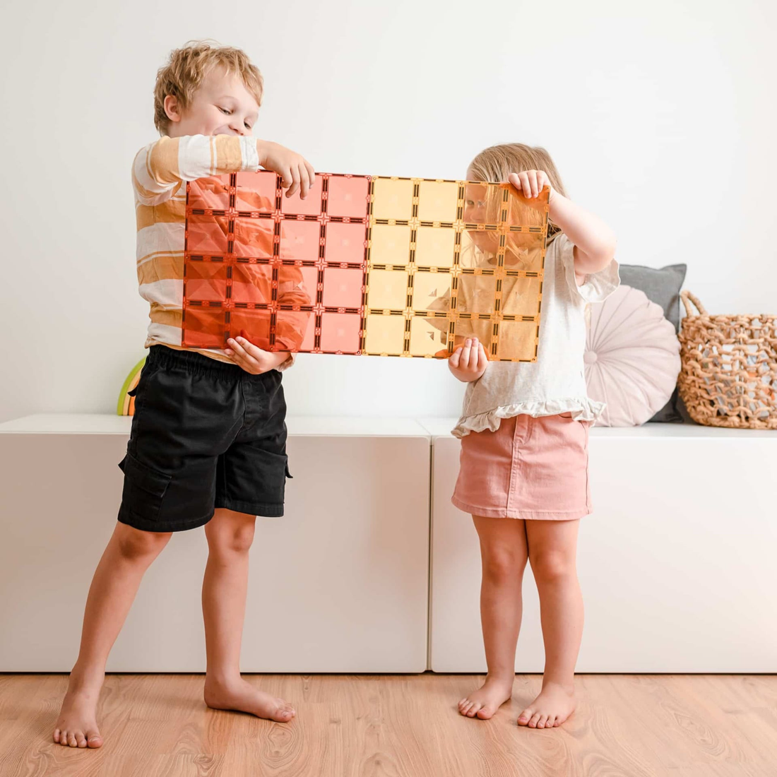 2-piece magnetic construction set Rainbow Car Pack