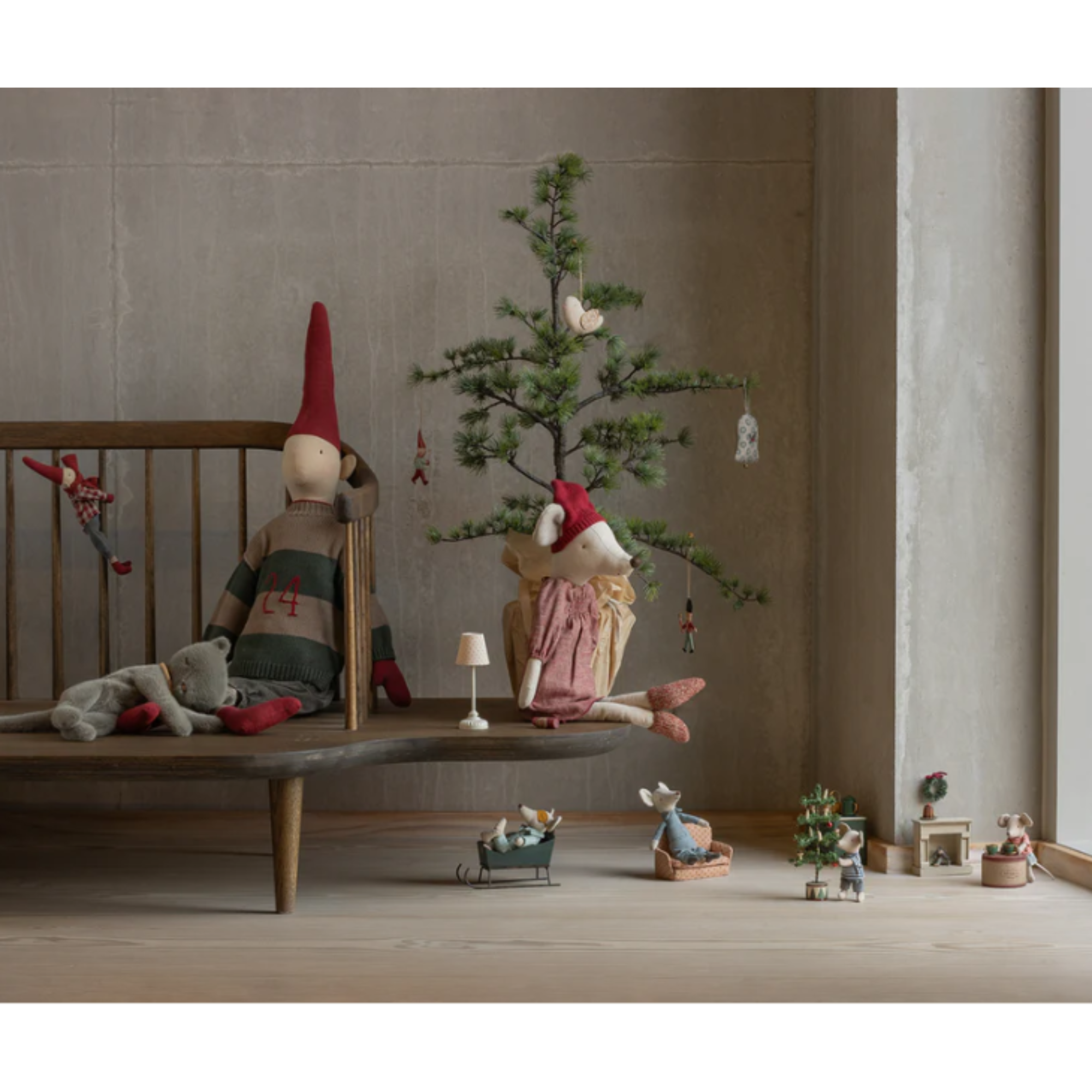 Kalėdinė peliukė - Maxi Girl