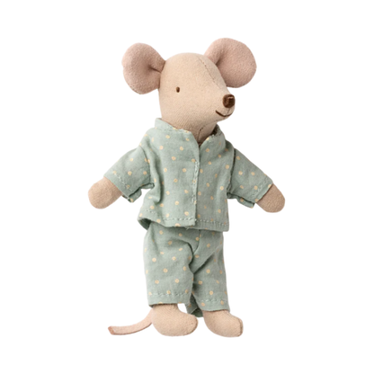 The little sister in the matchbox 