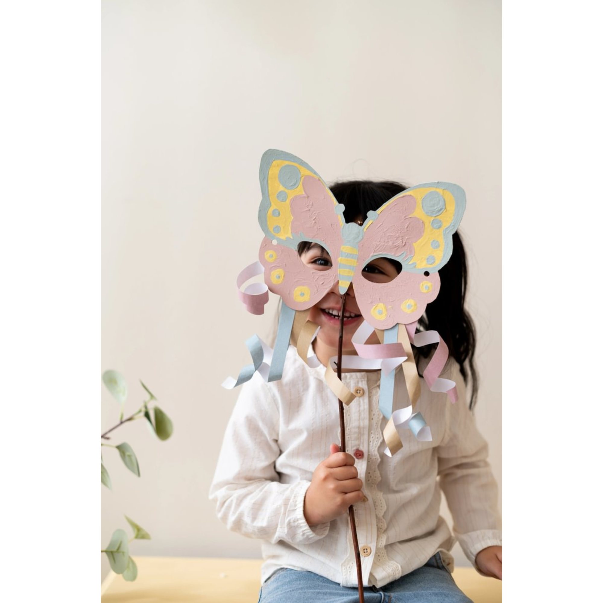 Kaukių knygelė su žirklėmis - Rosa &amp; Friends