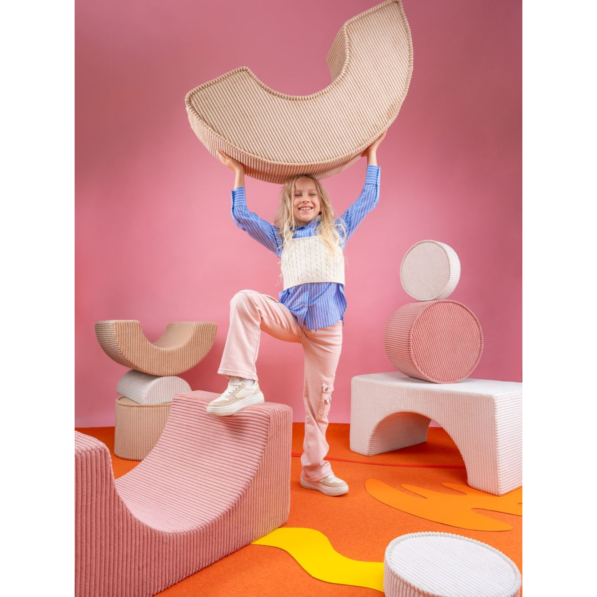 Rainbow vaikiškų baldų rinkinys - Pink Mousse