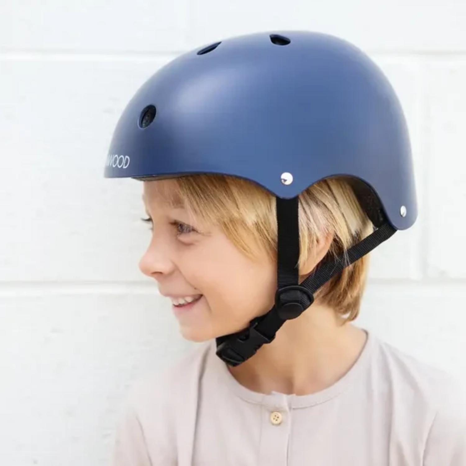 Matte Navy šalmas