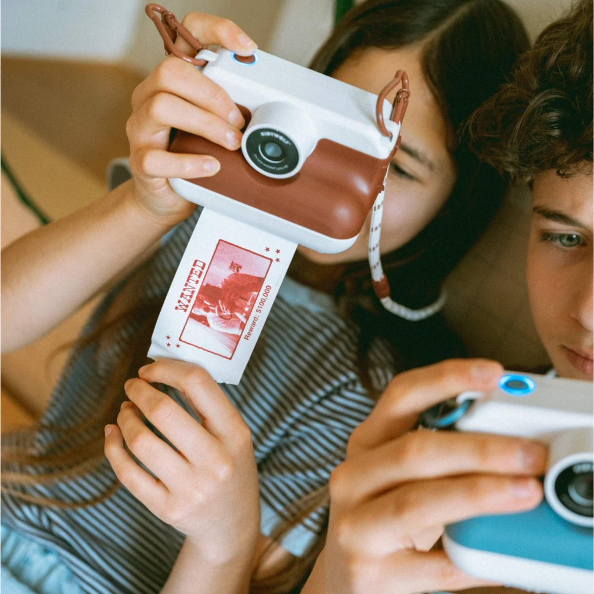 Momentinis fotoaparatas - Red