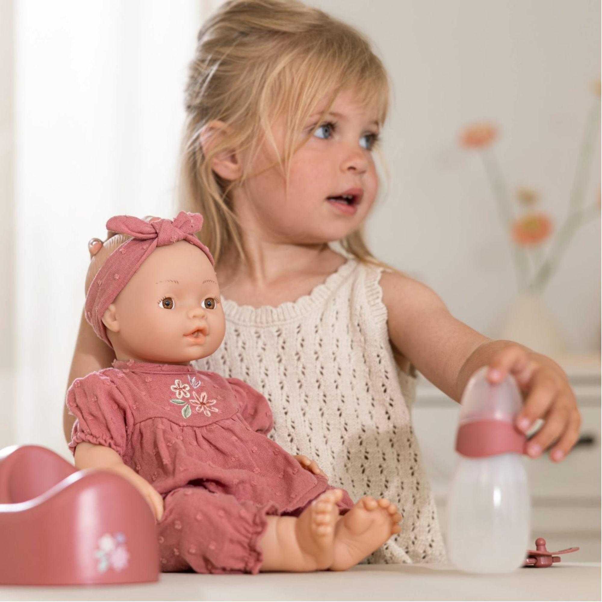 Lėlė Plaspop Livia